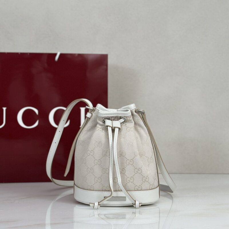 GUCCI 专柜品质，顶级原单货，实物实拍！款号875802象牙白布
