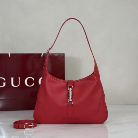 GUCCI 专柜品质，顶级原单货，实物实拍！款号863136大红羊皮