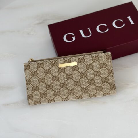 GUCCI 专柜品质，顶级原单货，实物实拍！款号875805浅杏布