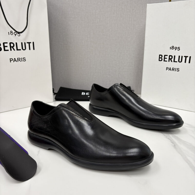 BERLUTI 特别定制的男士新款系带休闲乐福德比鞋