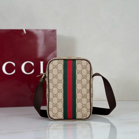 GUCCI 专柜品质，顶级原单货，实物实拍！款号A002SJ杏水晶布