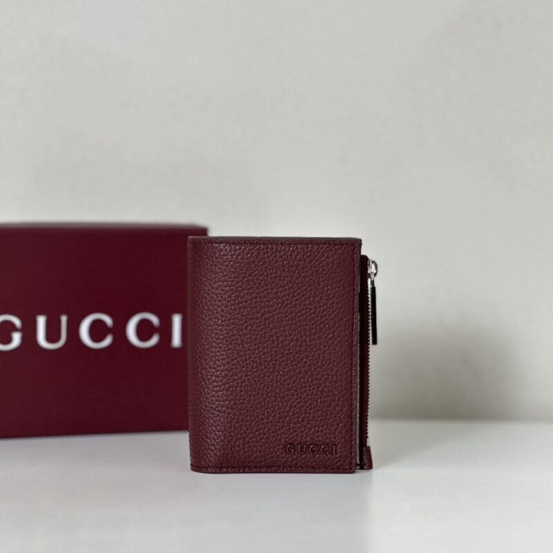 GUCCI 专柜品质，顶级原单货，实物实拍！款号817021酒红/米白