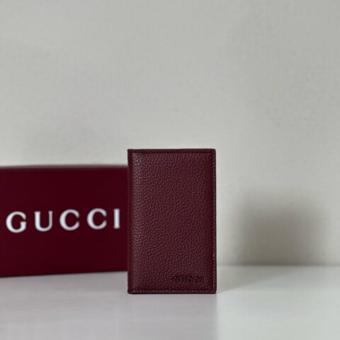 GUCCI 专柜品质，顶级原单货，实物实拍！817038酒红/米白