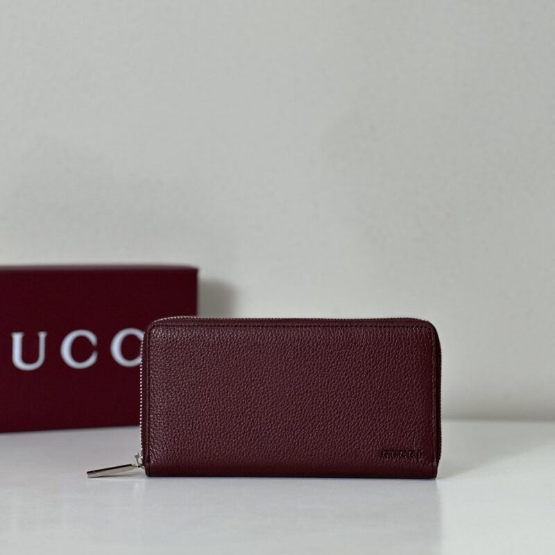 GUCCI 专柜品质，顶级原单货，实物实拍！款号817044酒红/米白