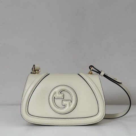 GUCCI 专柜品质，顶级原单货，实物实拍！款号815700米白