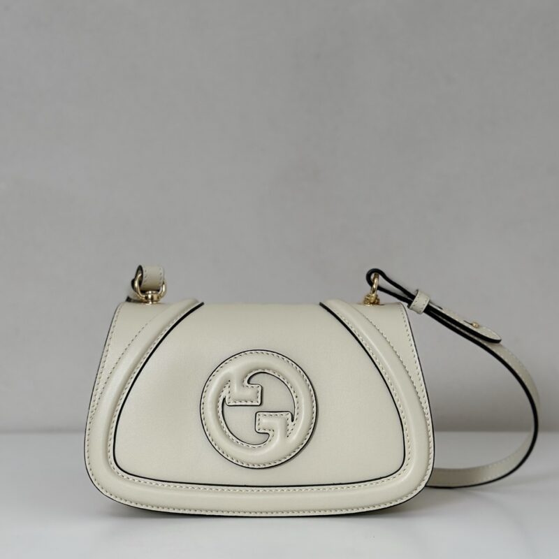 GUCCI 专柜品质，顶级原单货，实物实拍！款号815700米白