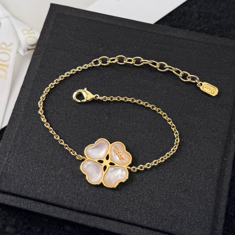 ❗️新品❗️ ☀️新款☑️ 迪奥Dior CD贝母四叶草手链 ☀️