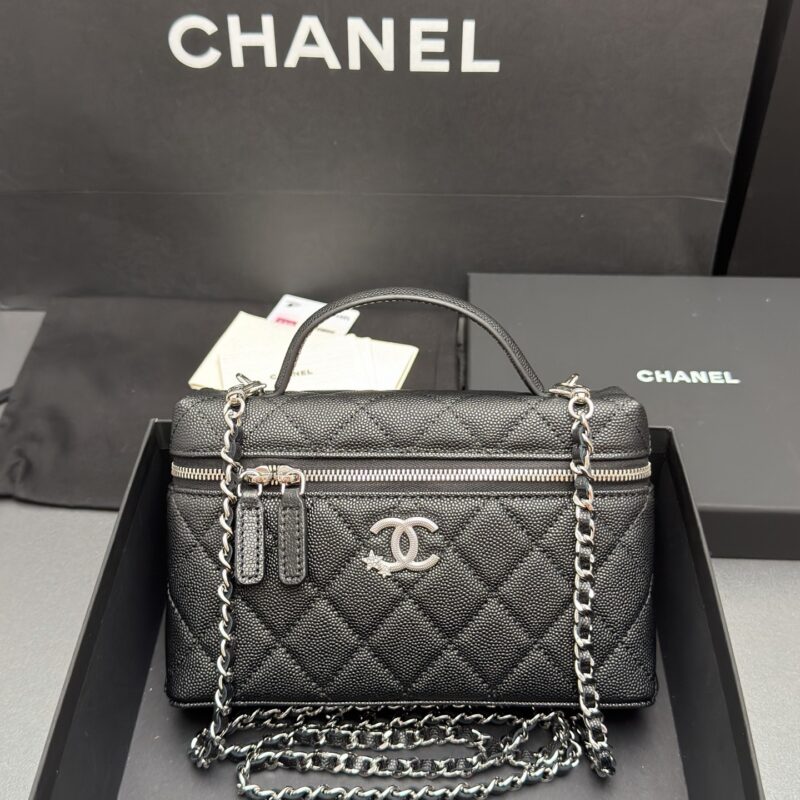 CHANEL 25P系列 慧星款系列 饭盒包𝑺𝒊𝒛𝒆:19cm 型号：AP 4854 黑色细球纹/银