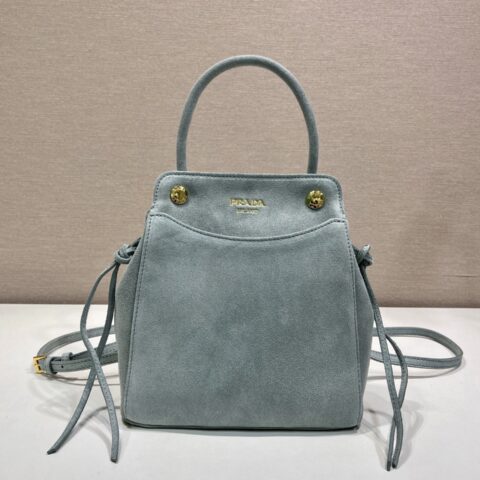PRADA 新款Carry手袋🎉1BA496麂皮🎉
