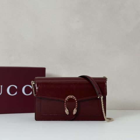 GUCCI 专柜品质，顶级原单货，实物实拍！款号837374酒红皱漆
