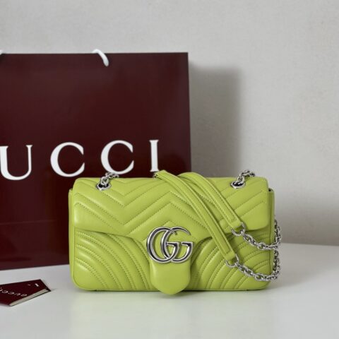 GUCCI 专柜品质，顶级原单货，实物实拍！款号837267亮绿