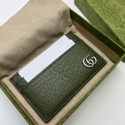 GUCCI 专柜品质，顶级原单货，实物实拍！款号657588军绿猪纹