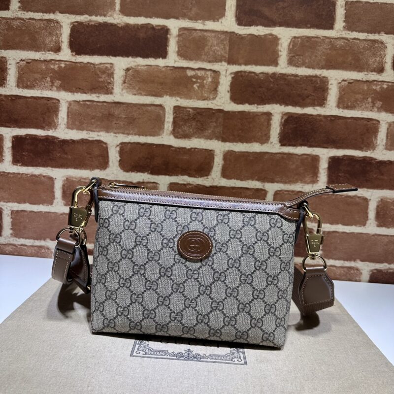 GUCCI  专柜品质，顶级原单货，实物实拍！760021啡pvc/啡胶