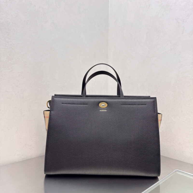 Burberry Cotswolds 格纹托特包 型号0411