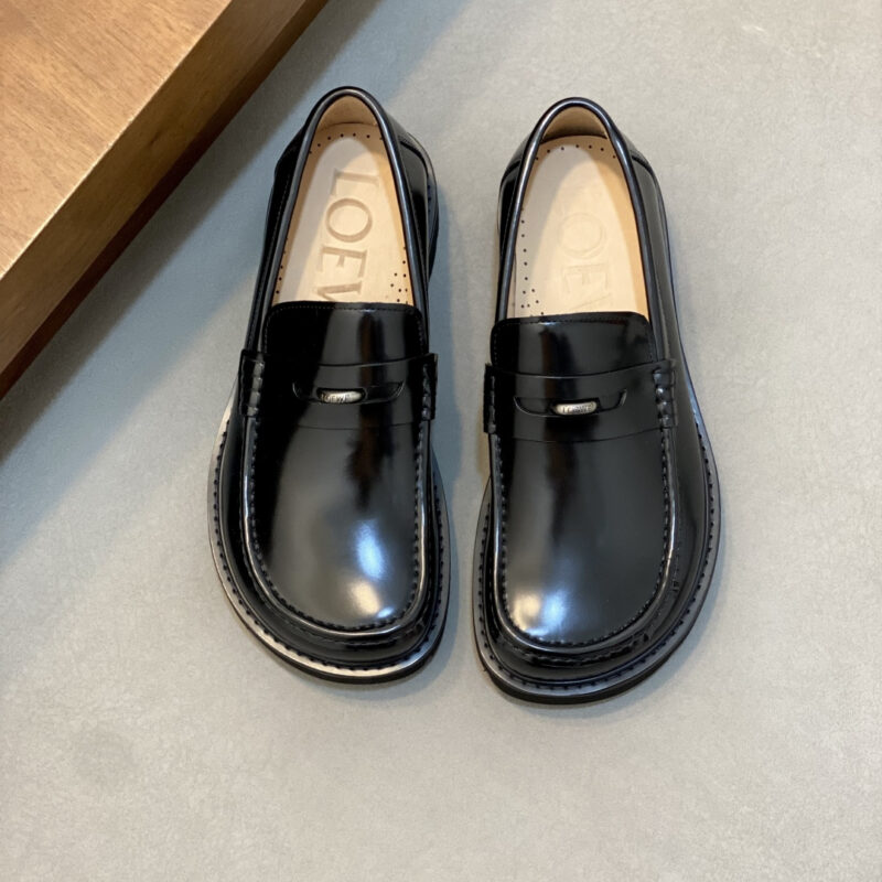 LOEWE 商务皮鞋