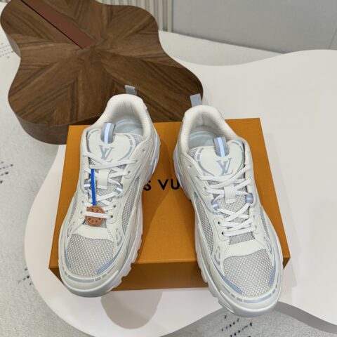 LV Runner tatic 最新男士运动鞋