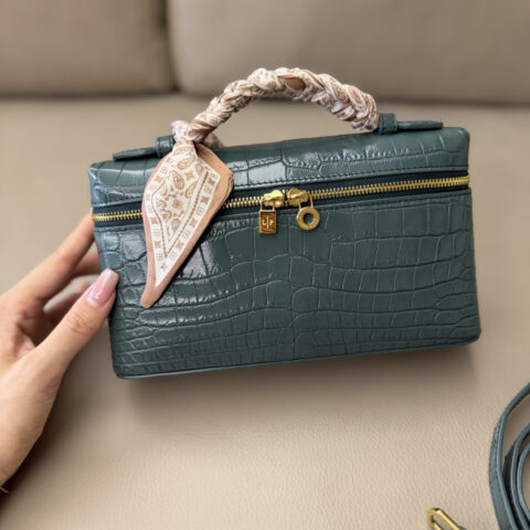 Loro Piana Extra Pocket L19手拿包 型号:FAO6385 尼罗鳄 英国绿
