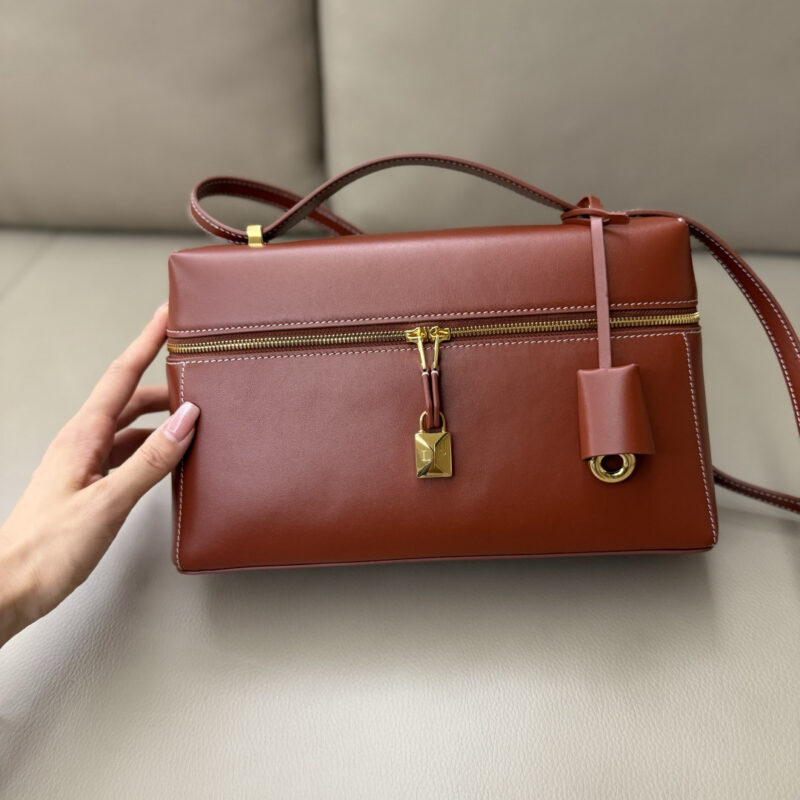 Loro Piana Extra Bag L27手袋 平纹 型号：FAN3462 深Kummel色