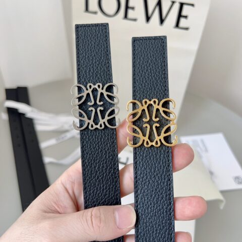 LOEWE 正反两穿腰带 配有LOEWE Anagram 扣