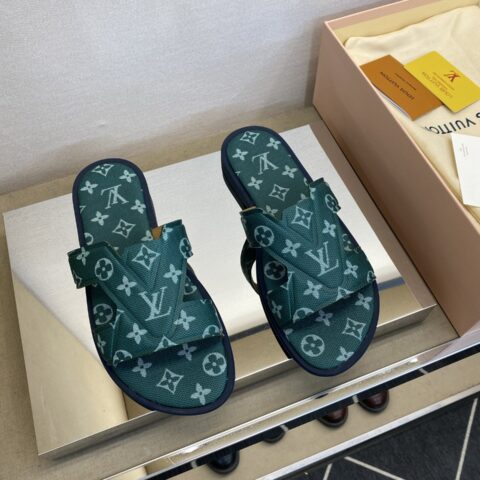 LV 男士拖鞋