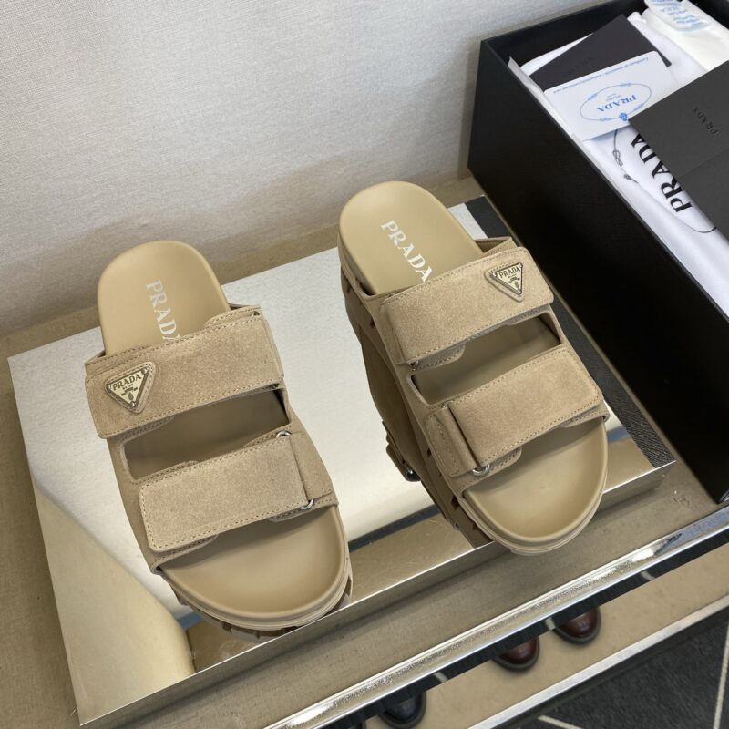 PRADA 男士精品拖鞋
