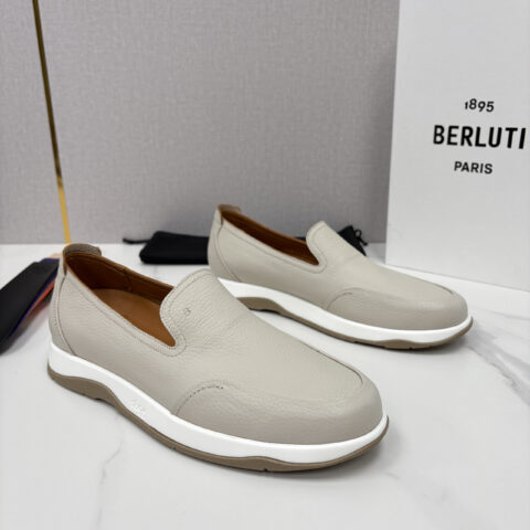 BERLUTI Echappée 系列鹿皮乐福鞋一脚蹬休闲鞋履