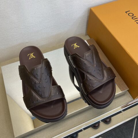 LV 男士拖鞋