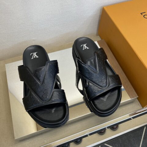 LV 男士拖鞋