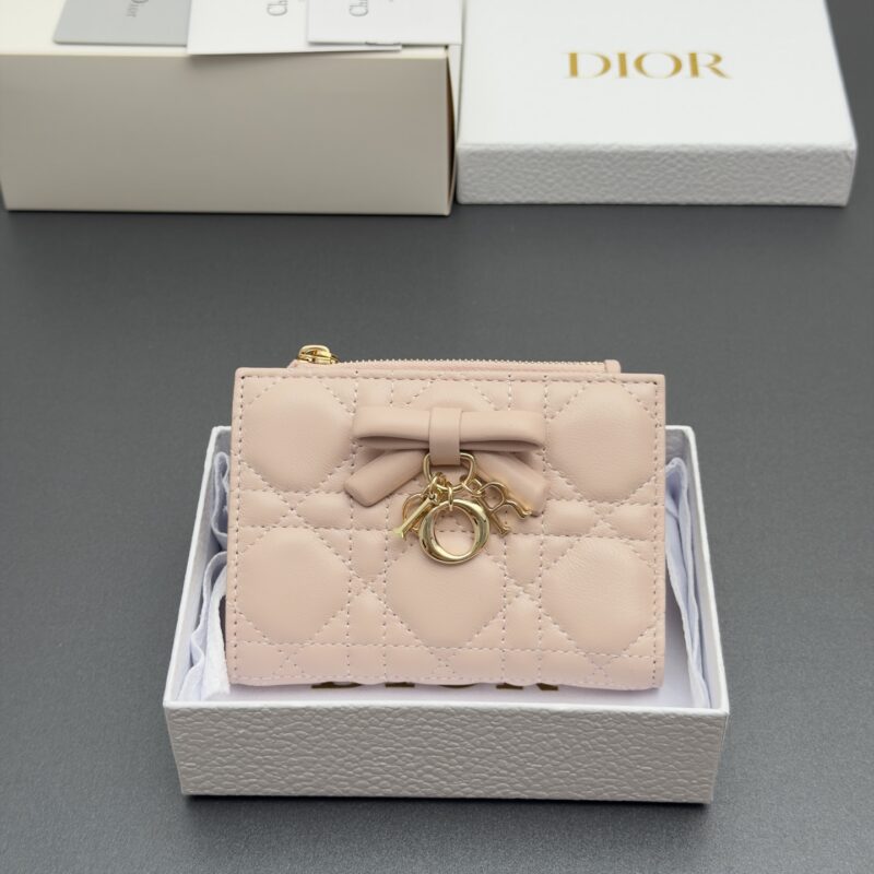 DIOR Lady Dahlia钱包系列 型号:S2605 淡柔粉腾格纹羊皮