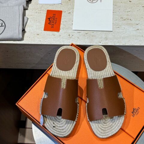 HERMES  Antigua草编拖鞋