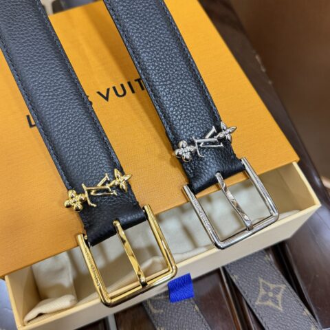 LV  BLOOM 规格3.0毫米 女士腰带