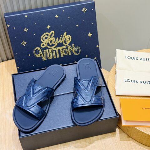 LV L家Waterfront凉拖