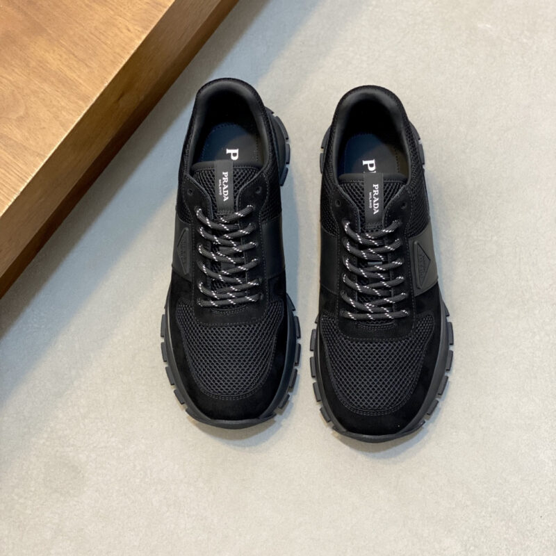 PRADA 皮革运动鞋