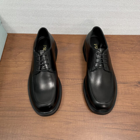 PRADA 男士新款皮革系带德比鞋 货号:XY131系带 黑色牛皮