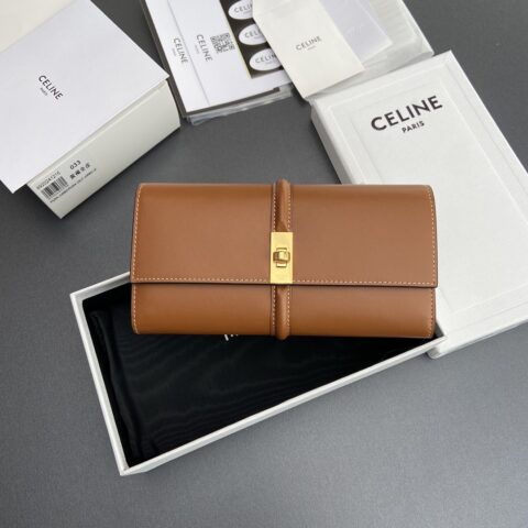 CELINE TRIOMPHE16亮泽牛皮革錢包 编号:10M033CQ7.04LU033 033 黃褐全皮