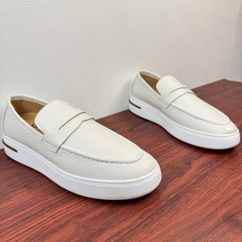 Loro Piana 新款男士厚底皮革乐福鞋 货号:FAN0236皮面 白色