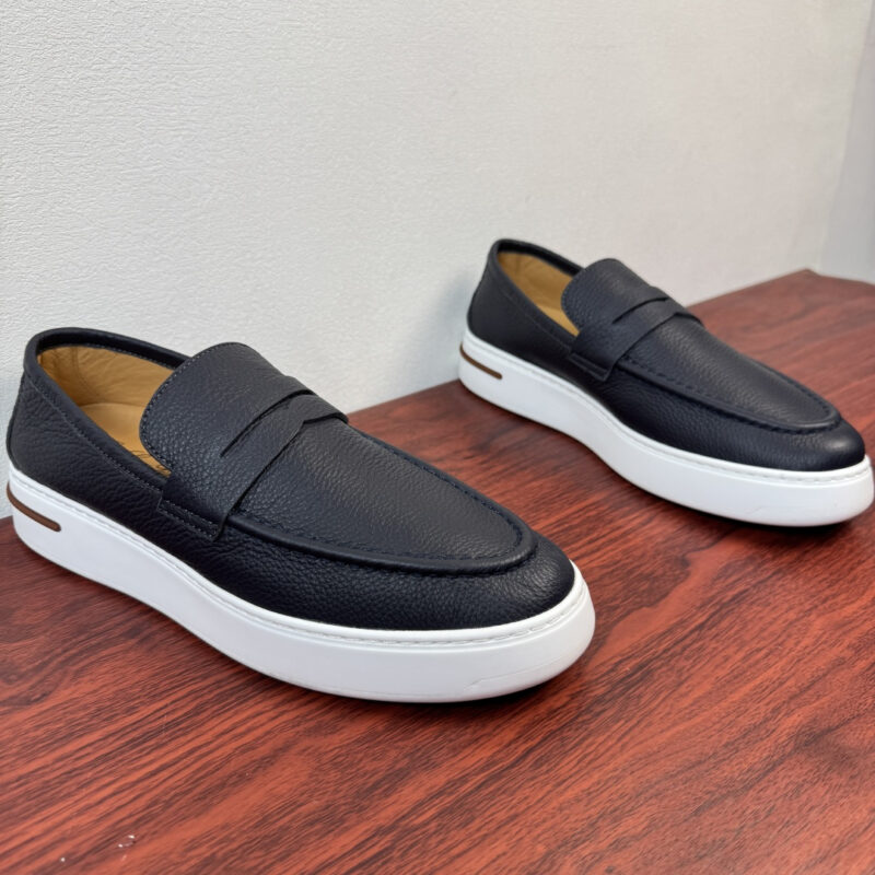 Loro Piana 新款男士厚底皮革乐福鞋 货号:FAN0236皮面 蓝色