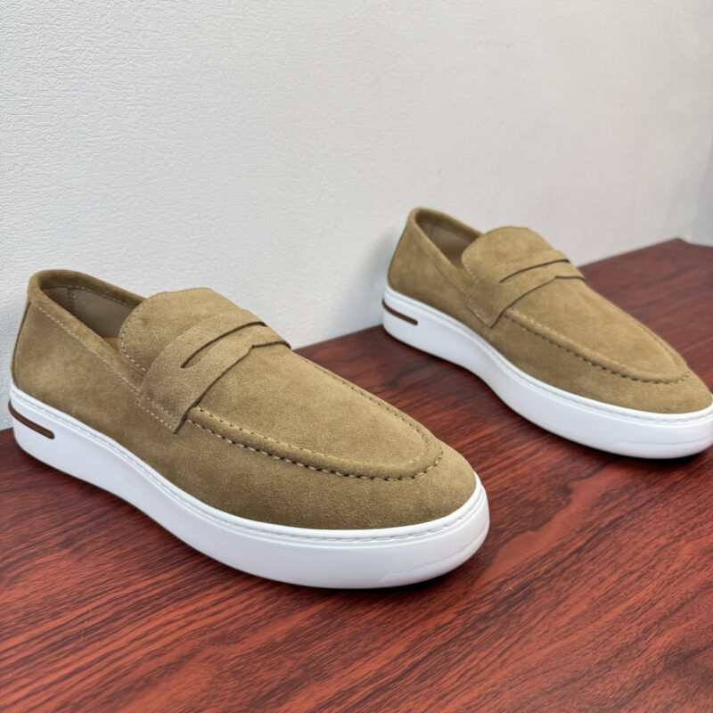 Loro Piana 新款男士厚底皮革乐福鞋 货号:FAN0236反绒 棕色