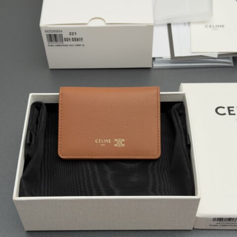 CELINE TRIOMPHE印花卡包 编号:L100HO 221GFS3 221 221  柔棕色/柔奶油白