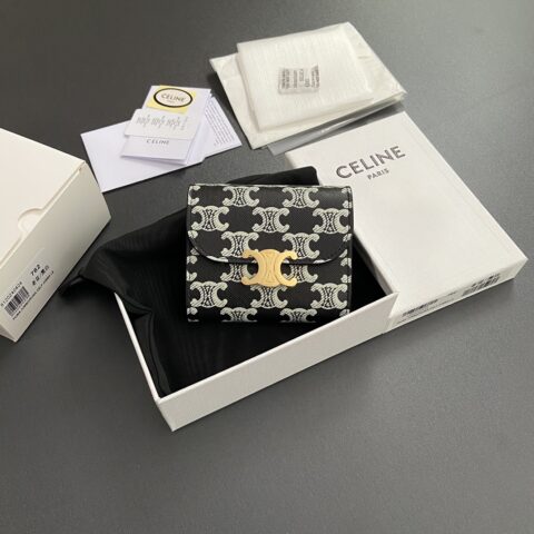 CELINE TRIOMPHE标志印花短款钱包 编号:10D782CQH.04LU783 782黑白/老花