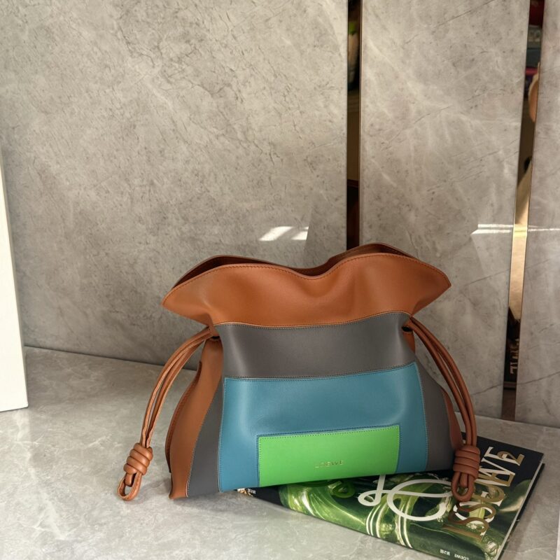 LOEWE FW25秀款拼色🔘福袋Flamenco 0800焦糖拼亮绿色