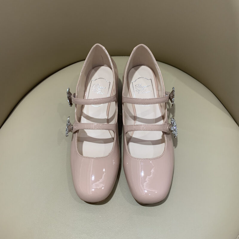 Roger vivier 新款 梅花钻扣玛丽珍 裸粉色