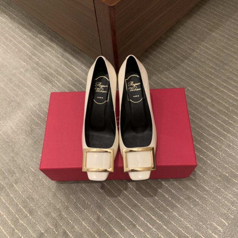 Roger vivier 早春6.5cm新款