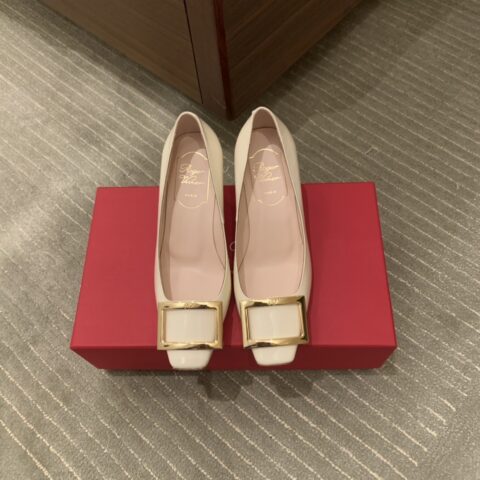 Roger vivier 早春6.5cm新款