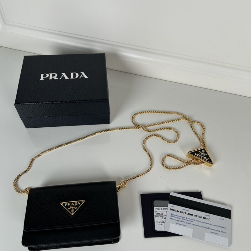 PRADA P家➡️女士多功能迷你小背包,型号1MR034