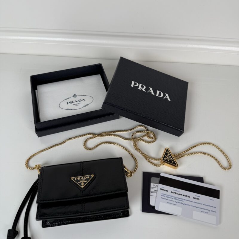 PRADA P家➡️女士多功能迷你小背包，型号1MR034