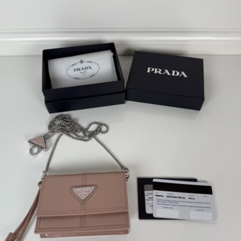 PRADA P家➡️女士多功能迷你小背包，型号1MR034