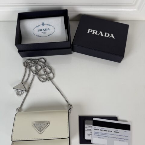 PRADA P家➡️女士多功能迷你小背包,型号1MR034