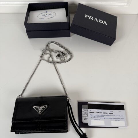 PRADA P家➡️女士多功能迷你小背包，型号1MR034