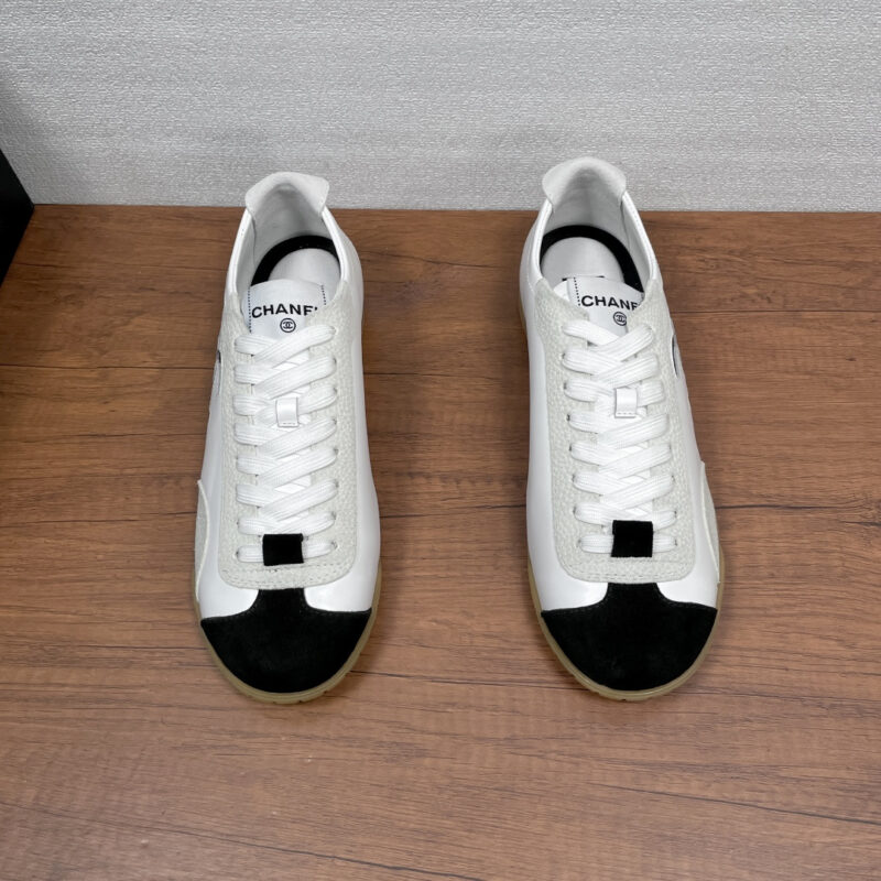 CHANEL 男士新款26P系列德训鞋